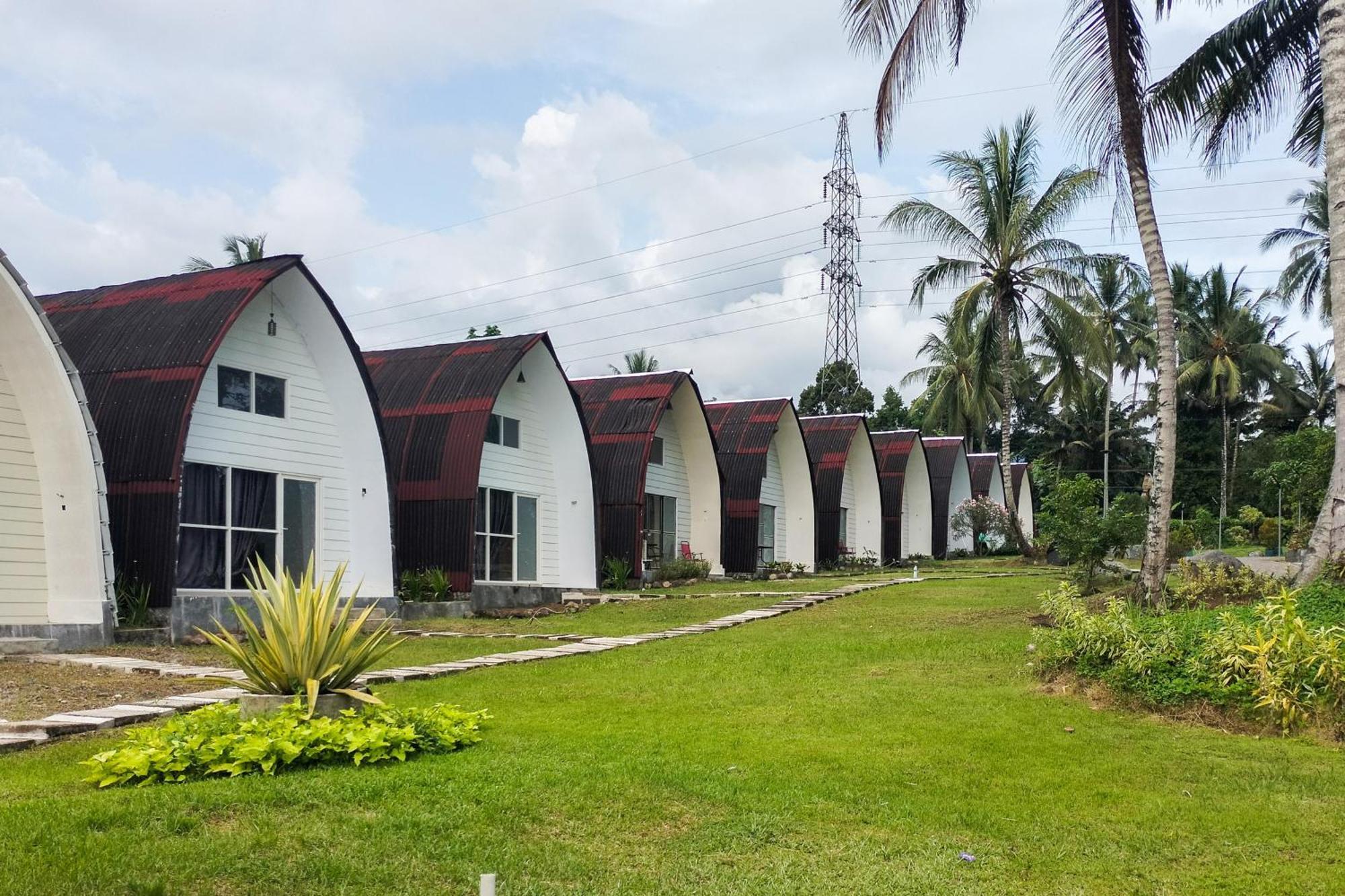 Reddoorz At Wale Christian Minahasa Utara Hotel Kema Bagian luar foto